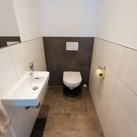 Drei Berge Blick - By Mynests * Grobming