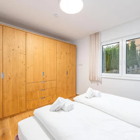 Drei Berge Panorama Suites - By Mynests Apartment Grobming