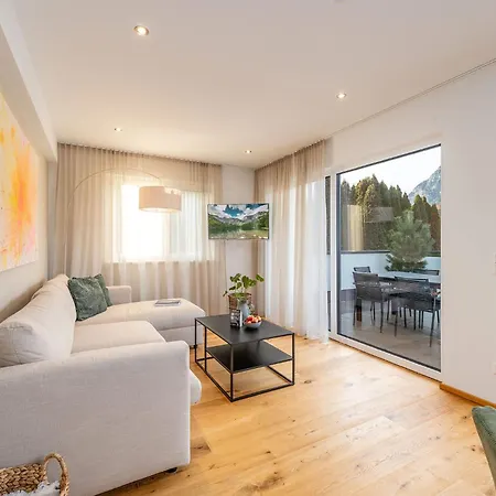 Drei Berge Panorama Suites - By Mynests Apartment Grobming